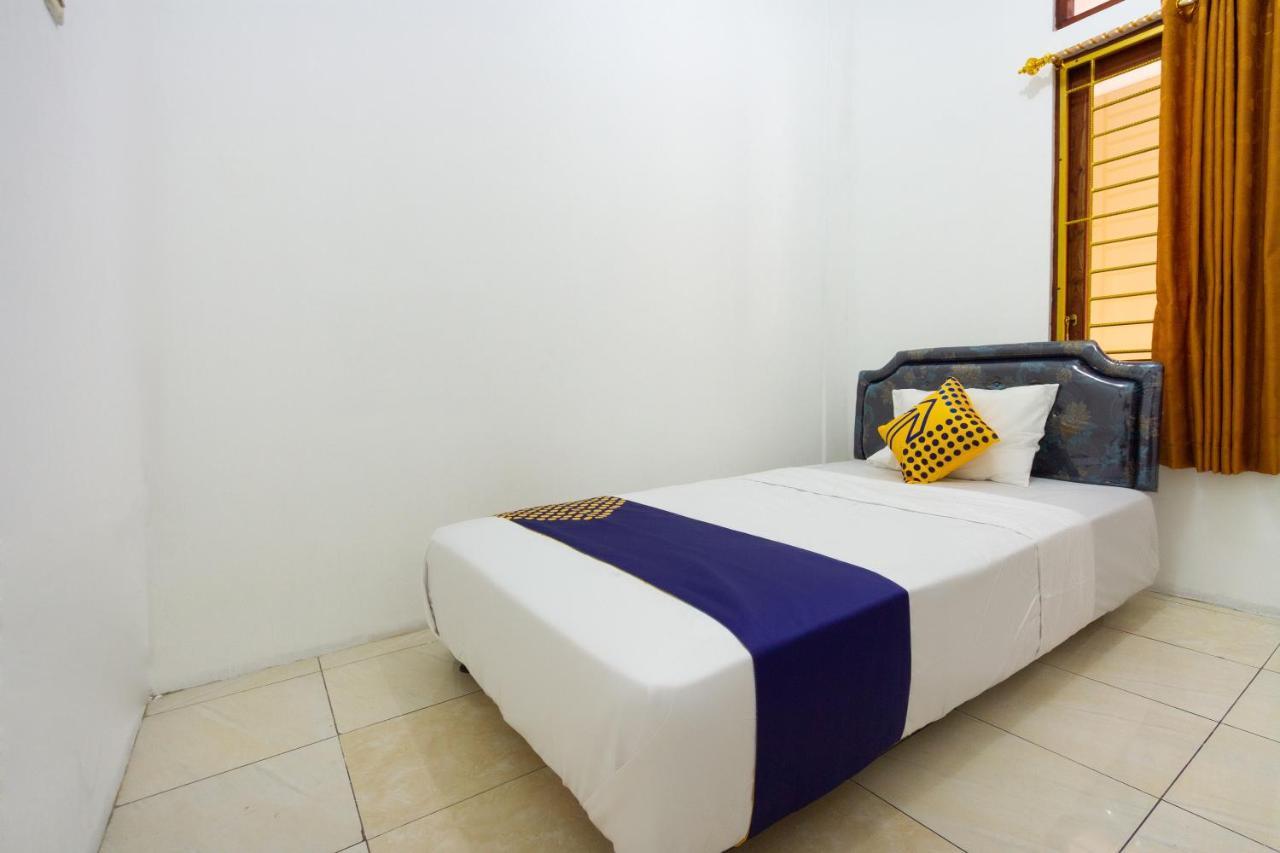 Spot On 2891 999 Guest House Sumedang Екстер'єр фото
