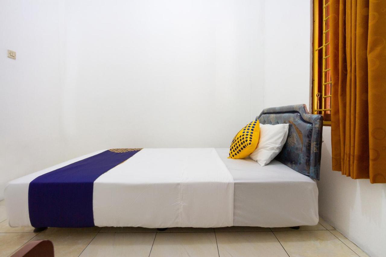 Spot On 2891 999 Guest House Sumedang Екстер'єр фото