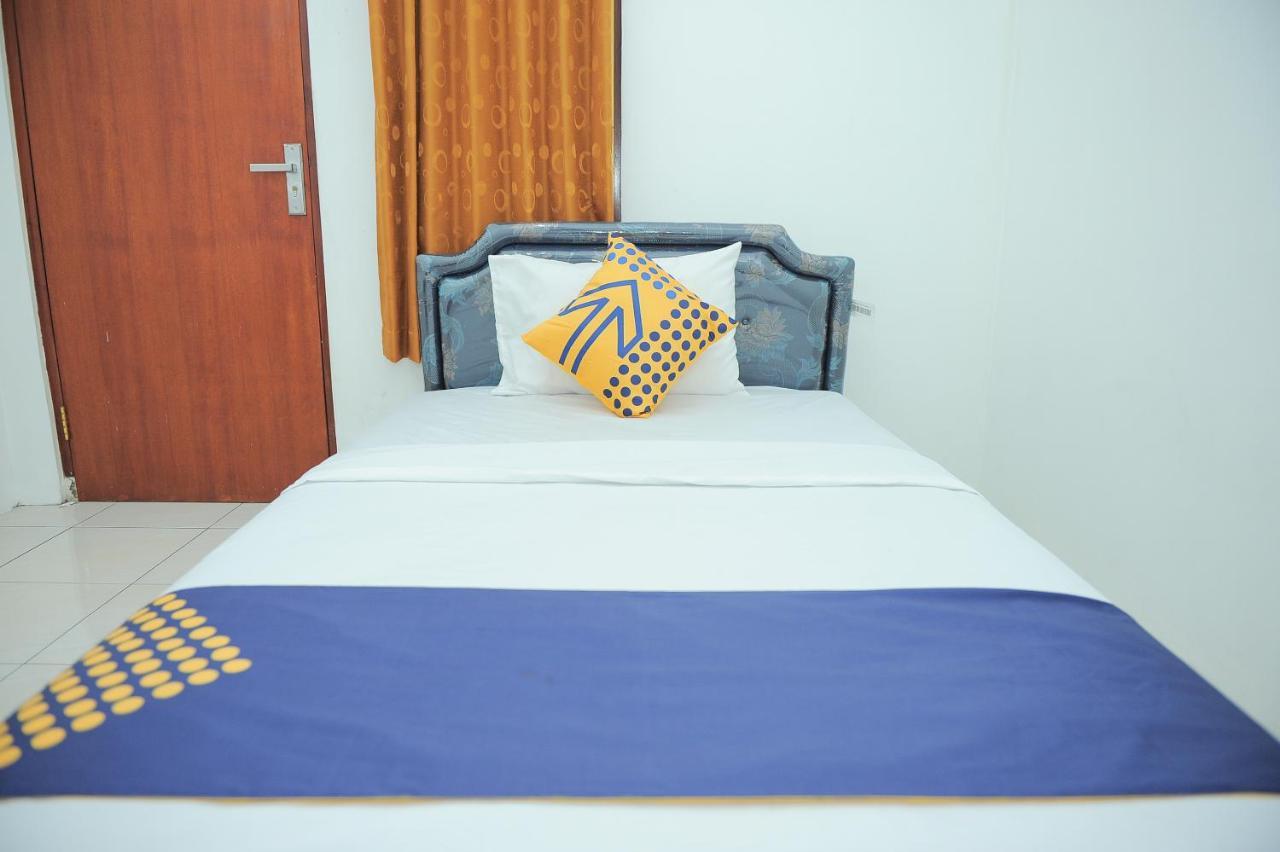 Spot On 2891 999 Guest House Sumedang Екстер'єр фото